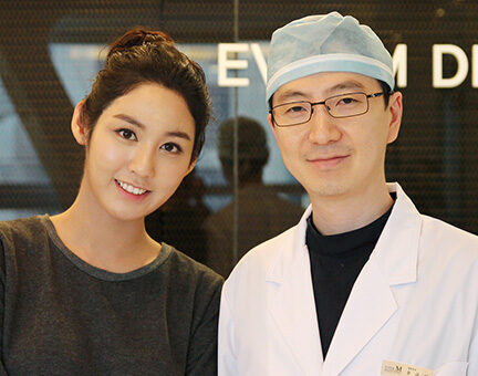 배우 김보은님이 에버엠치과를 방문해 주셨어요.